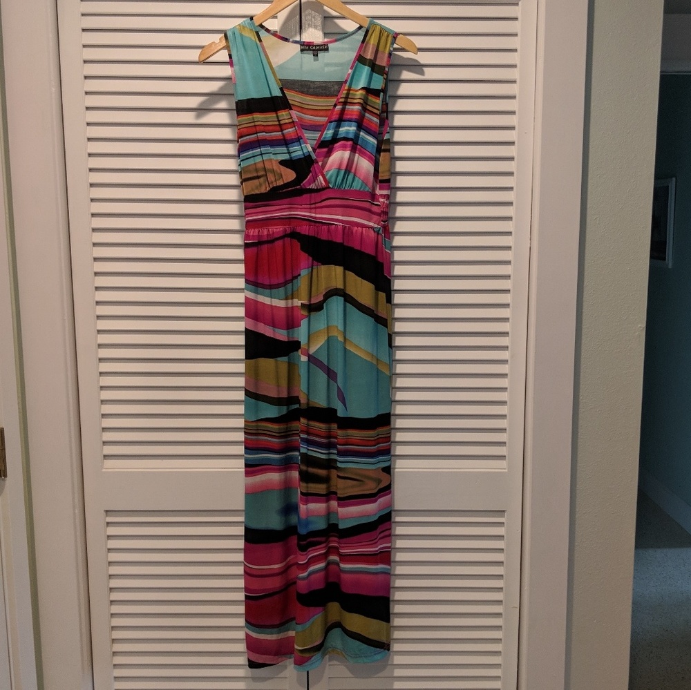 Sleeveless maxi dress